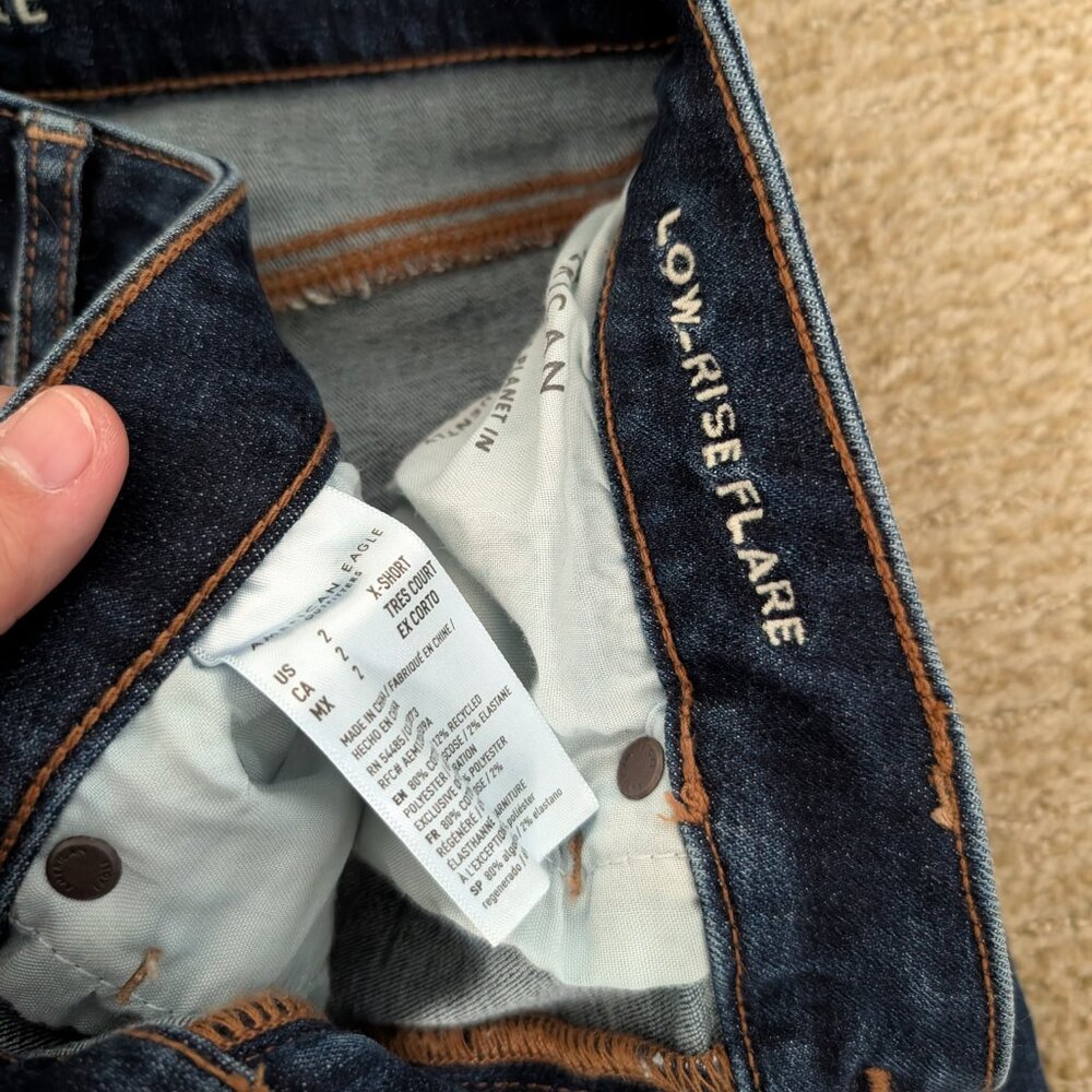 AMERICAN EAGLE Low Rise Flare Size 2 X-Short - Picture 4 of 4